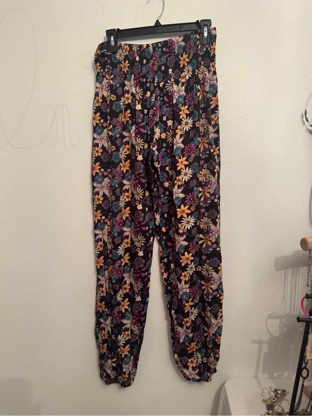 Black Floral Jogger Pants - Multicolor Daisy Print